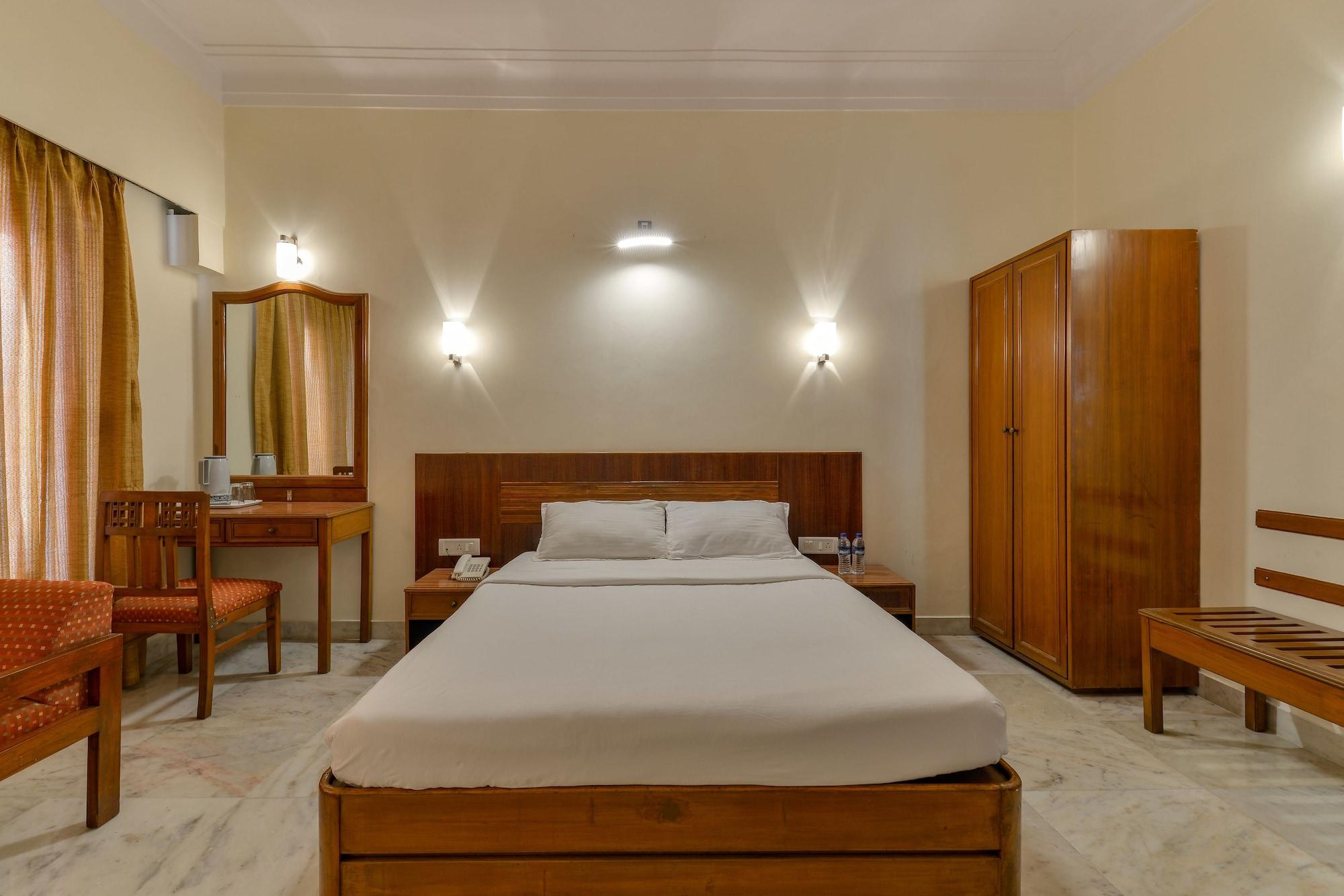 Hotel Ajanta Мумбаи Экстерьер фото