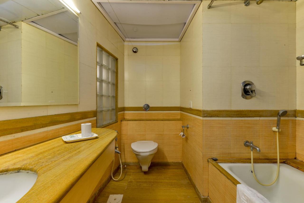 Hotel Ajanta Мумбаи Экстерьер фото